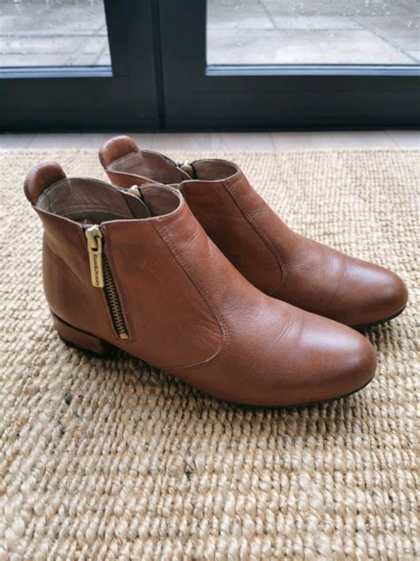 russell and bromley brown boots.